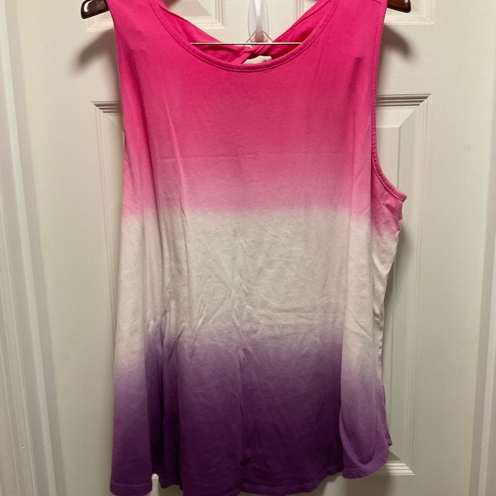 Terra & Sky Keyhole Back Tank Size 2X